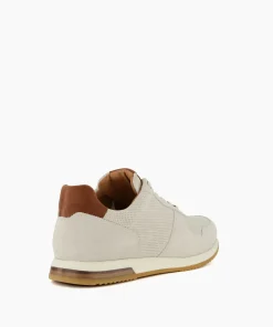 Shop Trilogy - Off Trainers